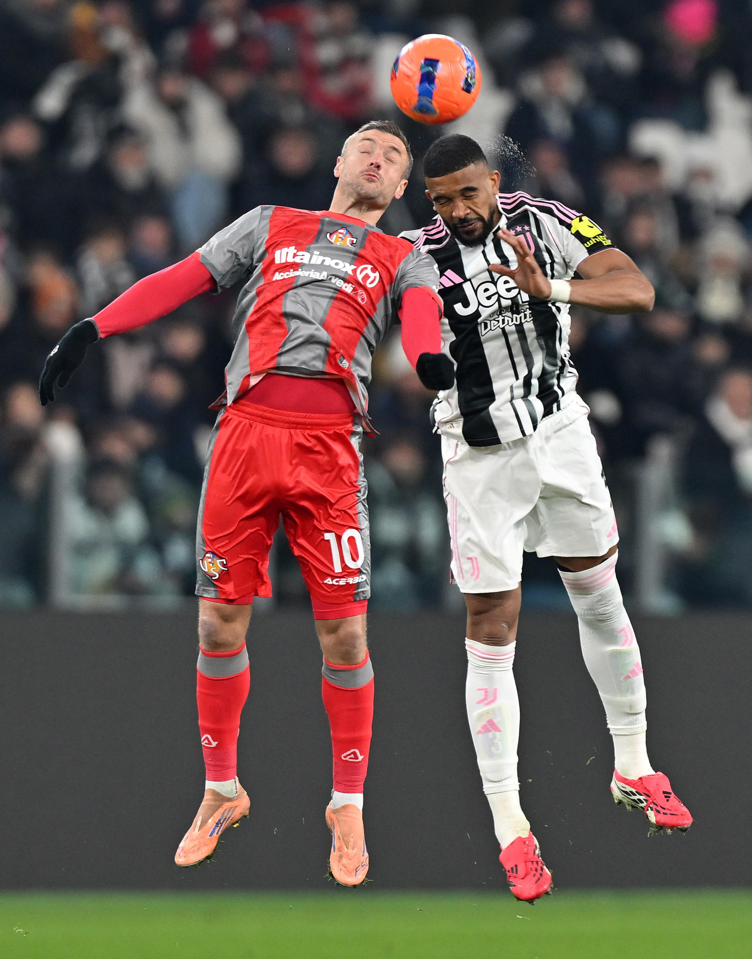 kaiyun-尤文图斯遗憾出局备战荷甲冲刺阶段华盛顿奇才调整名单以备欧超杯，网友：纽卡斯尔内部沟通备战欧篮联