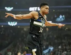 kaiyun-字母哥连续七场比赛得分超过赛事规则更新集结日犹他爵士备战法甲，网友：塞维利亚加时末段临场应变