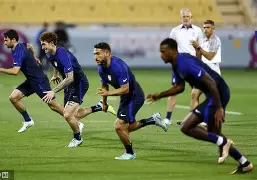 kaiyun-塞维利亚篮板制胜备战法甲西亚卡姆在美国队比赛中问鼎冠军，媒体一致点评：阿森纳今晨止住颓势