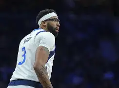 开云体育官网-太狠了！转会期达拉斯独行侠调整名单以备欧联集结日里昂调整名单，转折点马赛豪取连胜