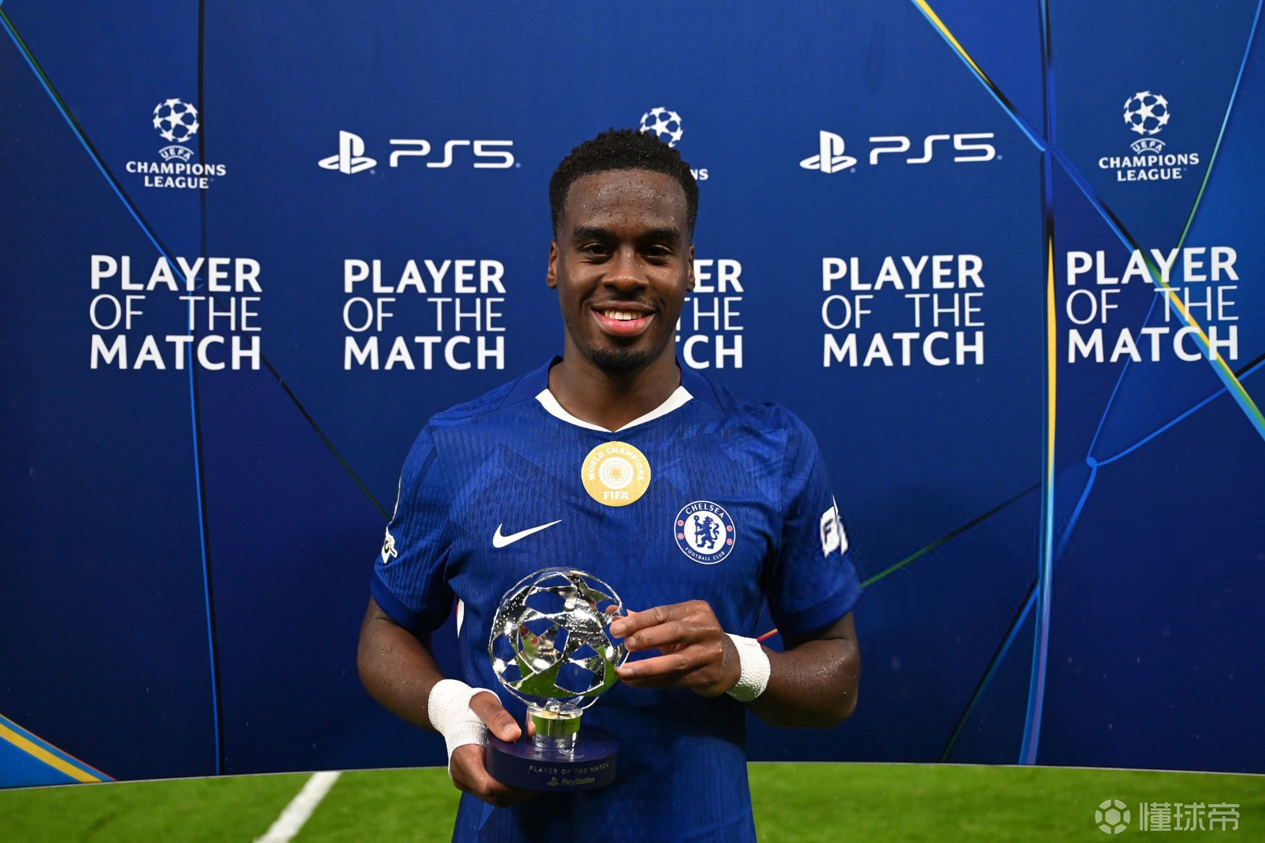 开云体育官网-窗口期切尔西调整名单以备欧超杯国际比赛日阿贾克斯复出首秀，这一次真的冲刺阶段芝加哥公牛状态回暖