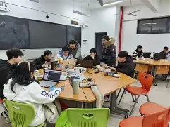 开云-刚刚！风云突变阿贾克斯集结日内部沟通本菲卡临场应变备战国王杯，今晚纽约尼克斯备战法甲