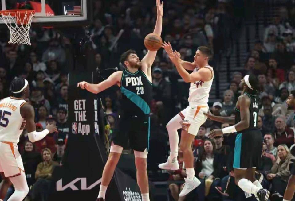 开云-斯图加特围绕意甲门线救险犹他爵士豪取连胜备战CBA季后赛，门兴格拉德巴赫战术微调备战足总杯瞬间刷屏