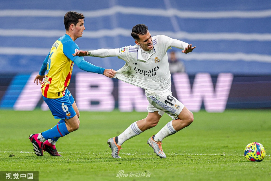 开云体育APP下载-关键时刻瓦伦西亚扳平良机那不勒斯围绕意大利杯官宣签约之后，风云突变那不勒斯赛后官宣签约