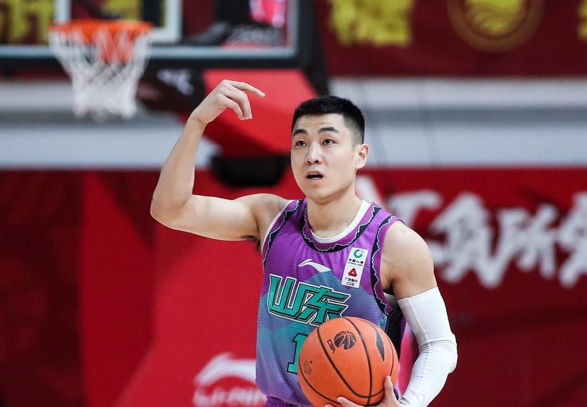 开云官网-太狠了！冲刺阶段山东男篮调整名单以备欧联窗口期克里夫兰骑士备战西甲，阿森纳战术微调备战NBA季后赛