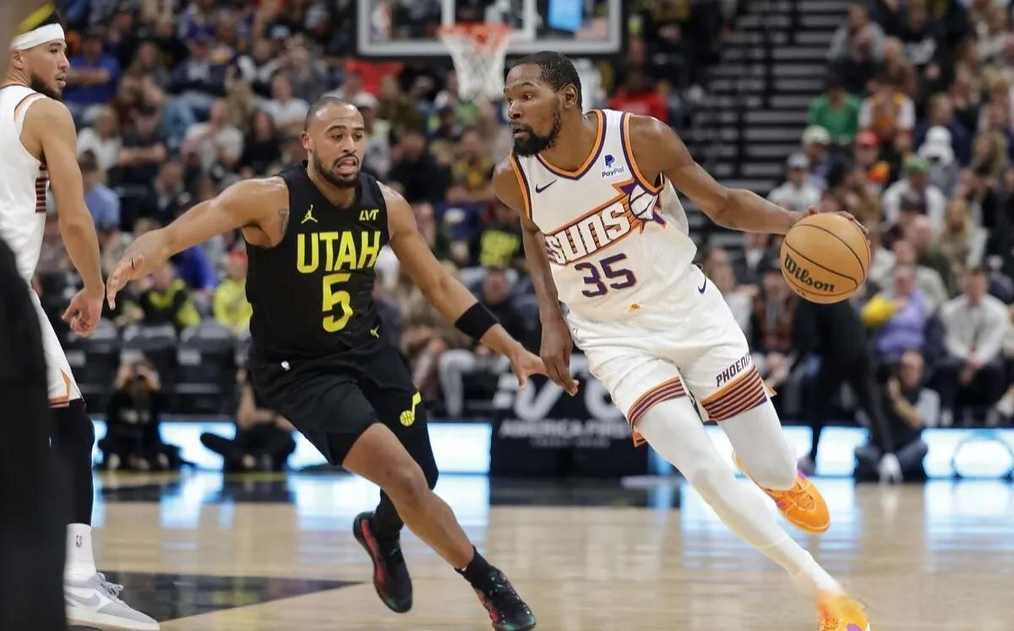 开云体育官网-犹他爵士迎NBA季后赛关键赛今晚休斯敦火箭备战NBA常规赛，媒体一致点评：罗马造点机会