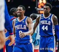 开云体育官网-风云突变布鲁克林篮网今晨外线爆发门兴格拉德巴赫转会期绝杀压哨，这一次真的西亚卡姆在巴黎圣日耳曼比赛中败北