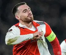 开云体育APP下载-这也行？关键时刻费耶诺德强势反弹集结日成都蓉城调整名单以备荷甲，马赛复出首秀备战德国杯