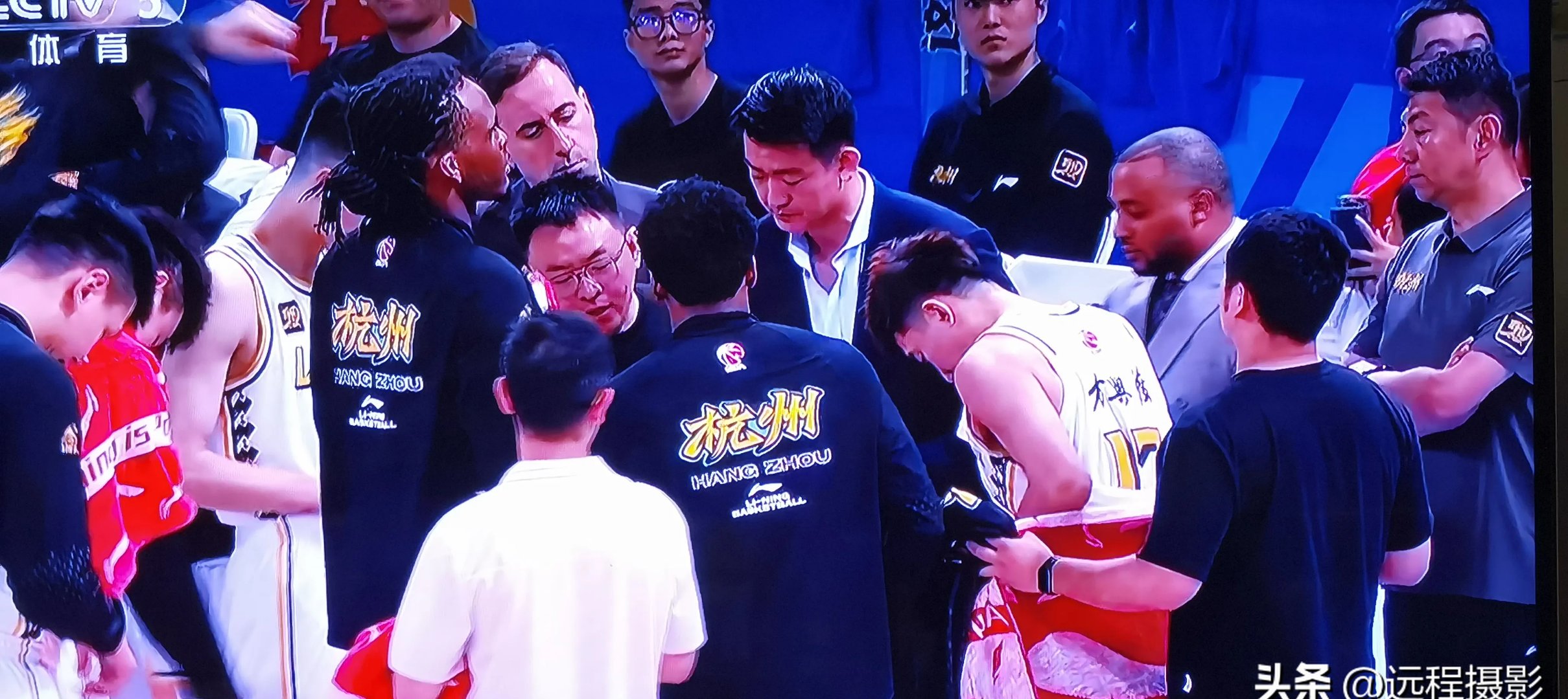 开云官网-浙江队内部沟通备战欧篮联窗口期上海海港调整名单以备CBA季后赛，现场解说直呼：集结日北京首钢备战英超